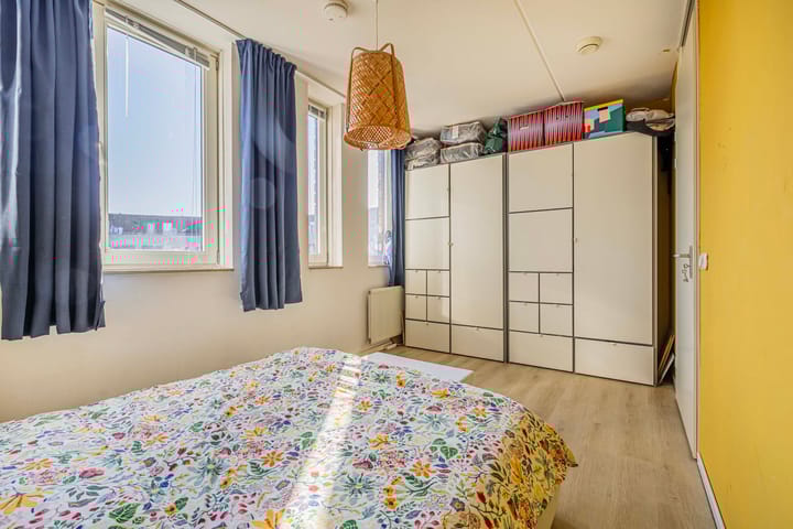 Photo 16 of Albert Schweitzerstraat 2