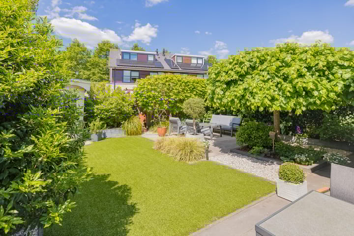 Photo 40 of Kroeskarperlaan 34