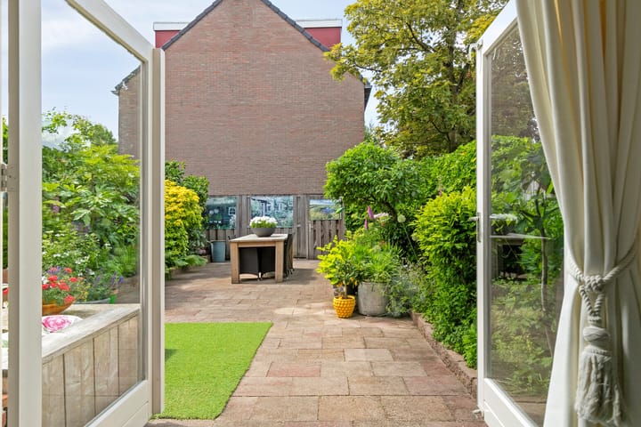 Photo 8 of IJsdans 30