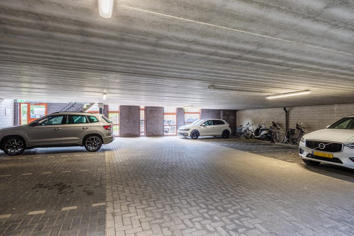 Foto 24 van Zonnebloemstraat 32