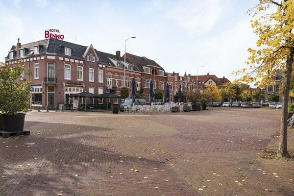 Photo 2 of Charlotte van Bourbonhof 47