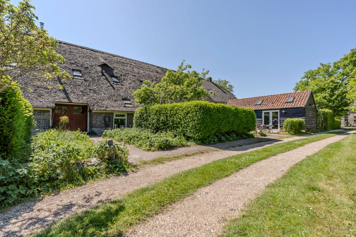 Photo 4 of Weerwille 15