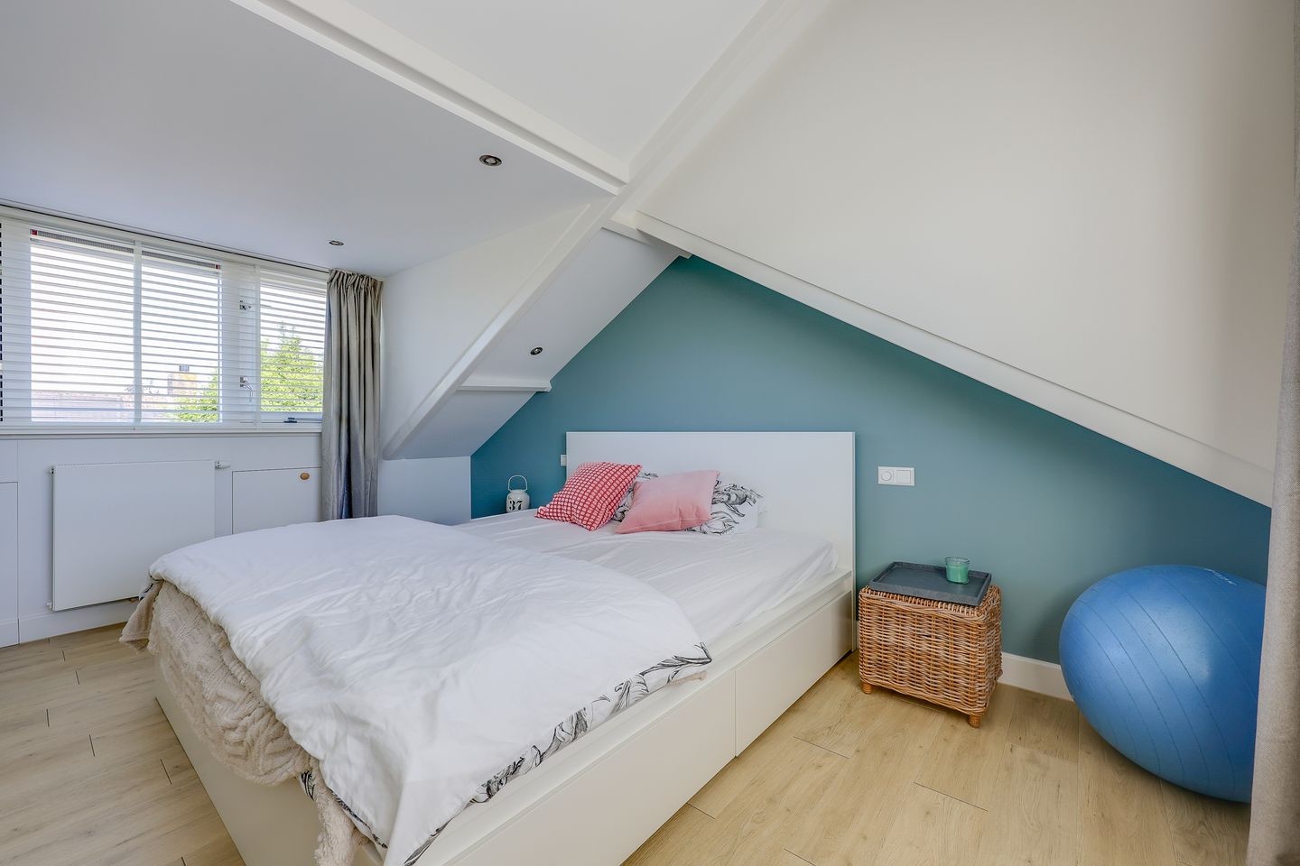 Foto 34 van Esther de Boer-Van Rijklaan 8