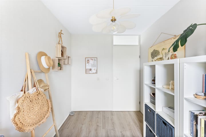 Foto 48 van Nienke van Hichtumlaan 7