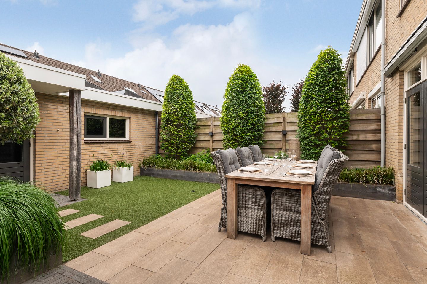 Photo 4 of Zwaluwstraat 30