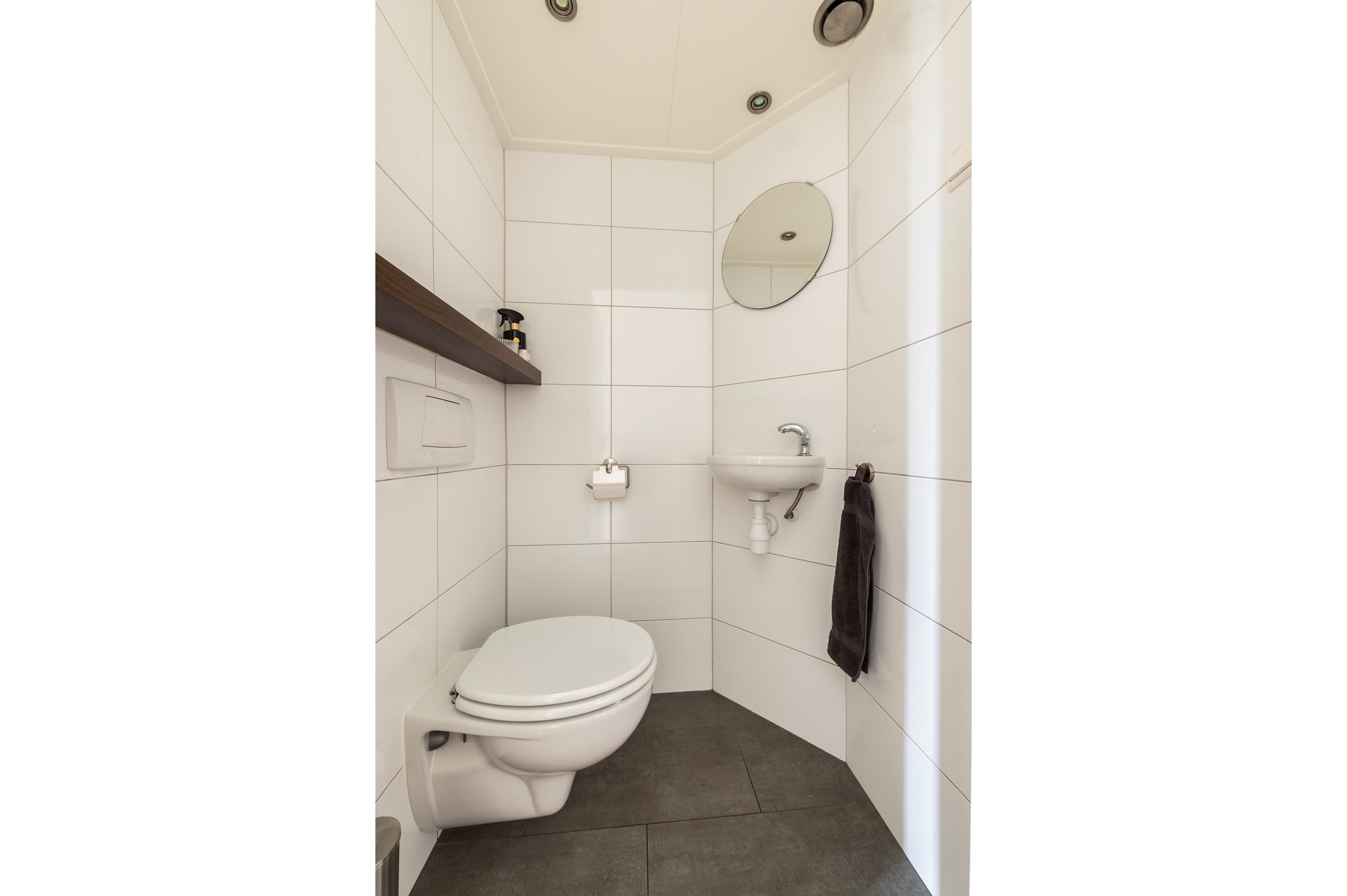 Photo 15 of Zwaluwstraat 30