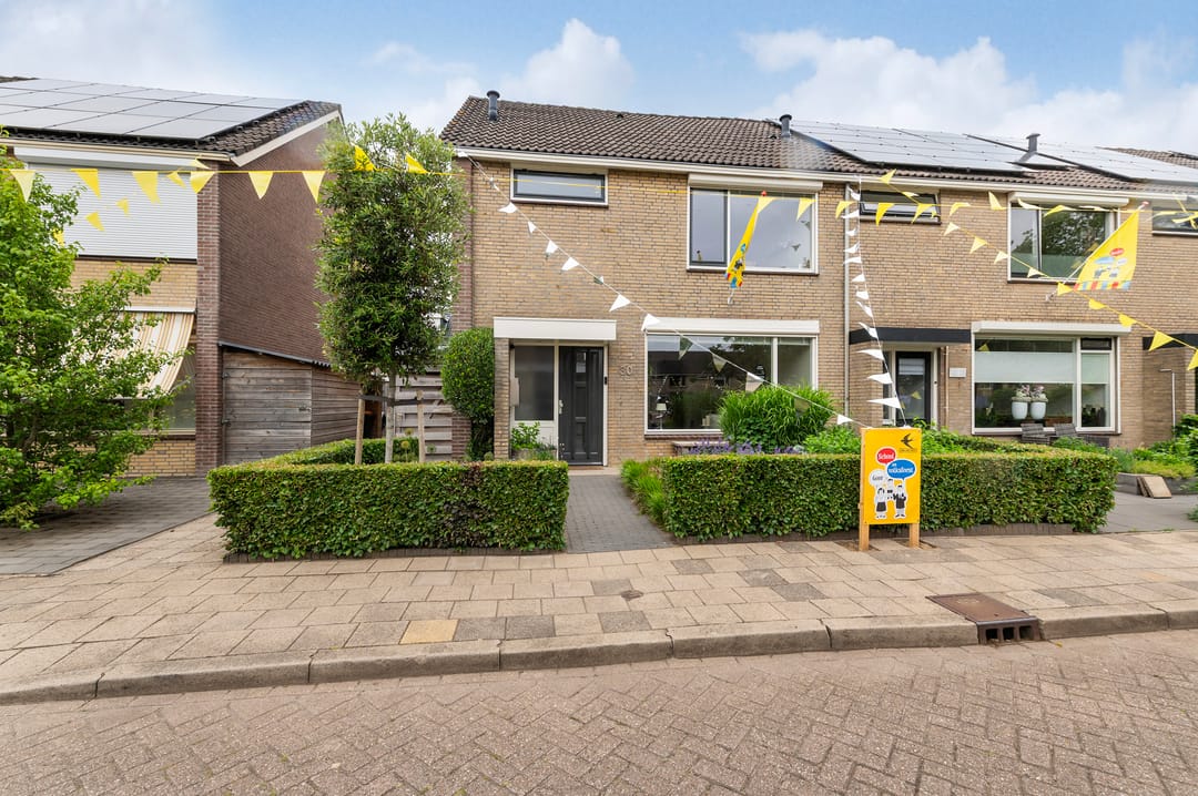 Photo 26 of Zwaluwstraat 30