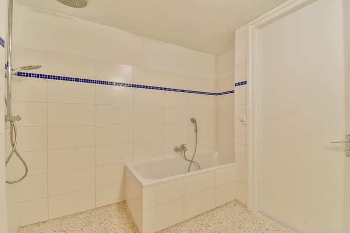 Foto 17 van Violettenstraat 8