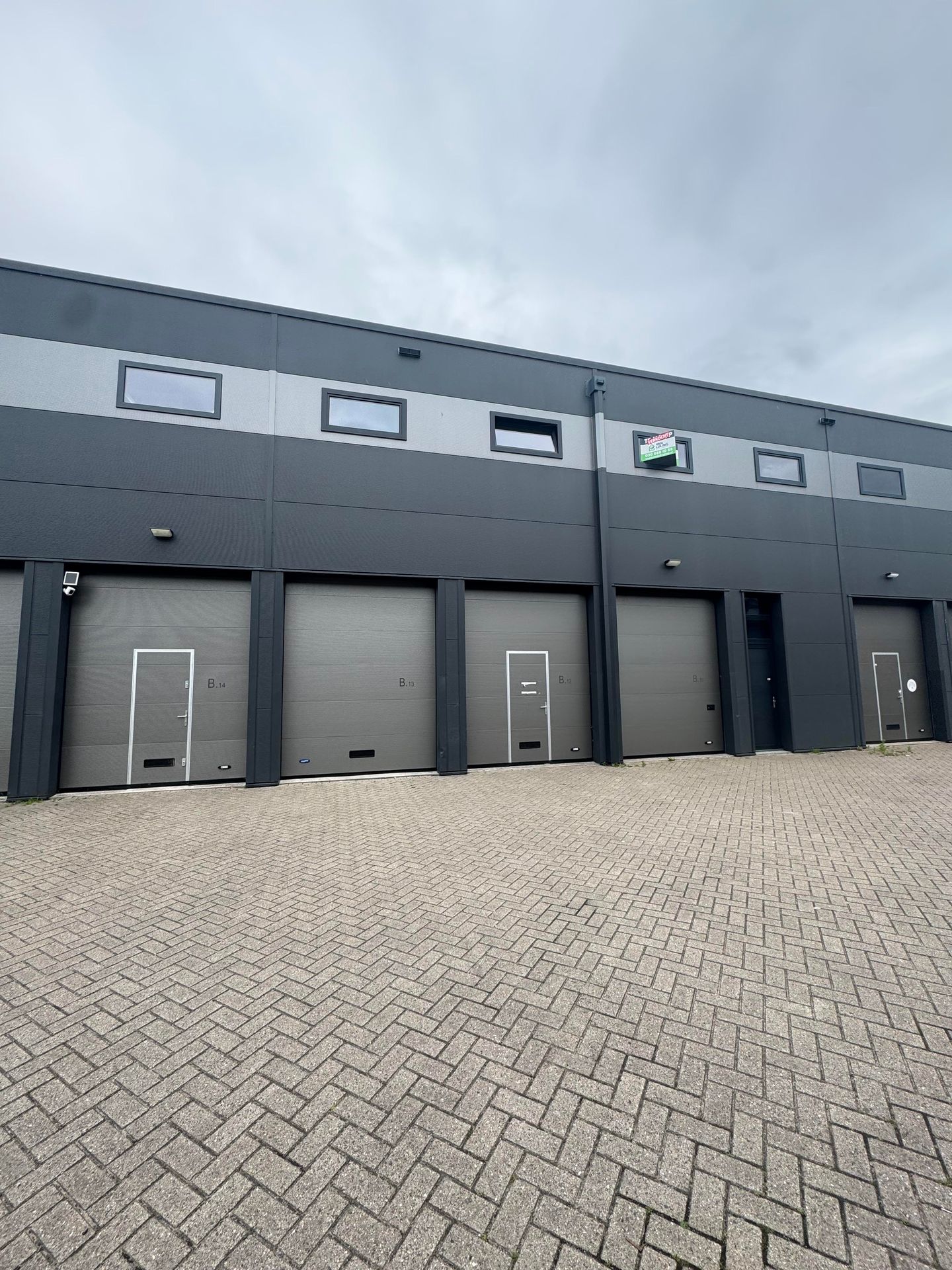 Bekijk foto 3 van Aalsmeerderweg 47-B12
