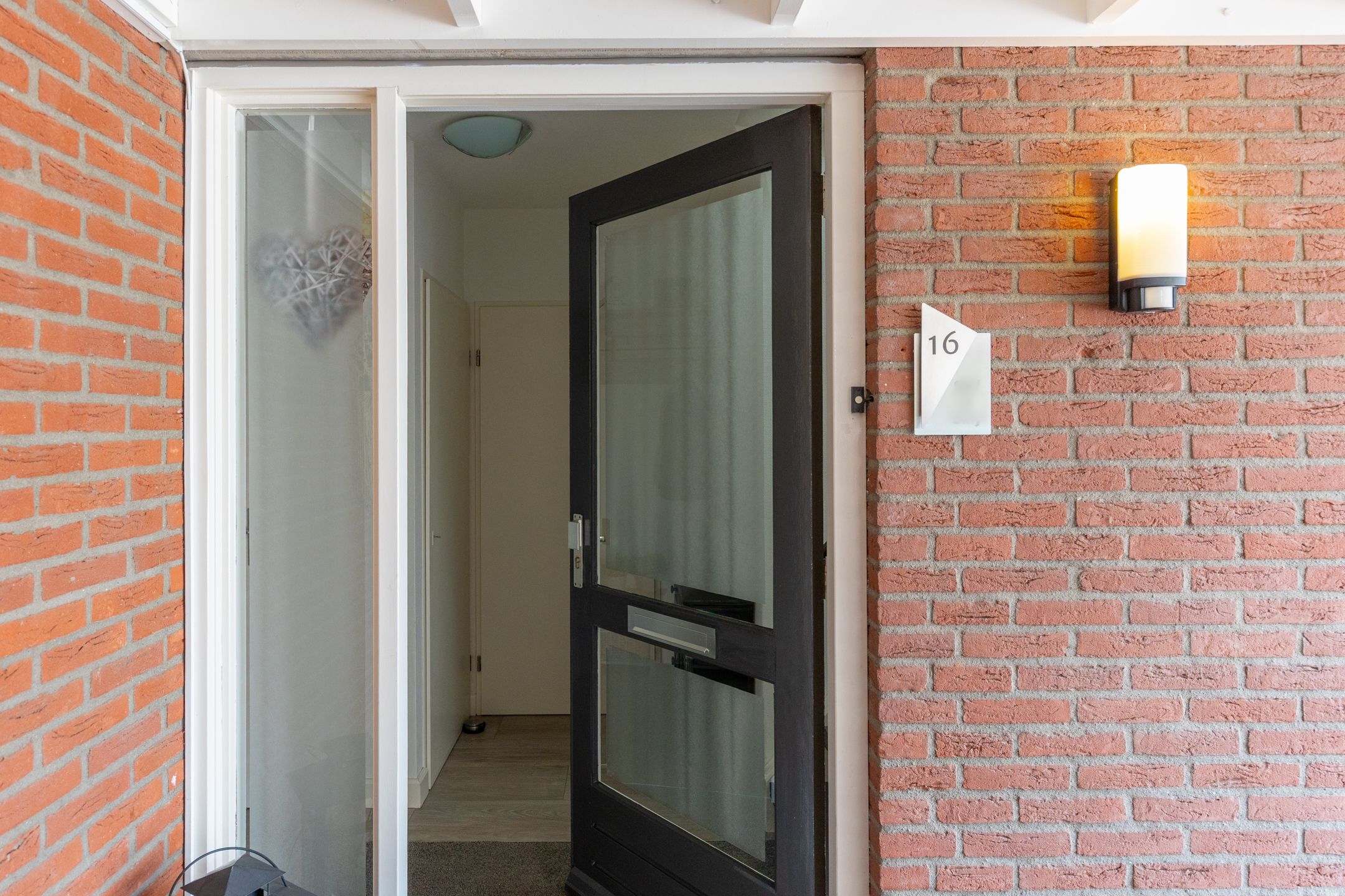 Foto 6 van Lariksstraat 16