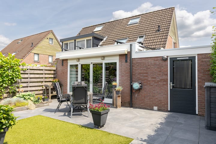 Foto 36 van Lariksstraat 16