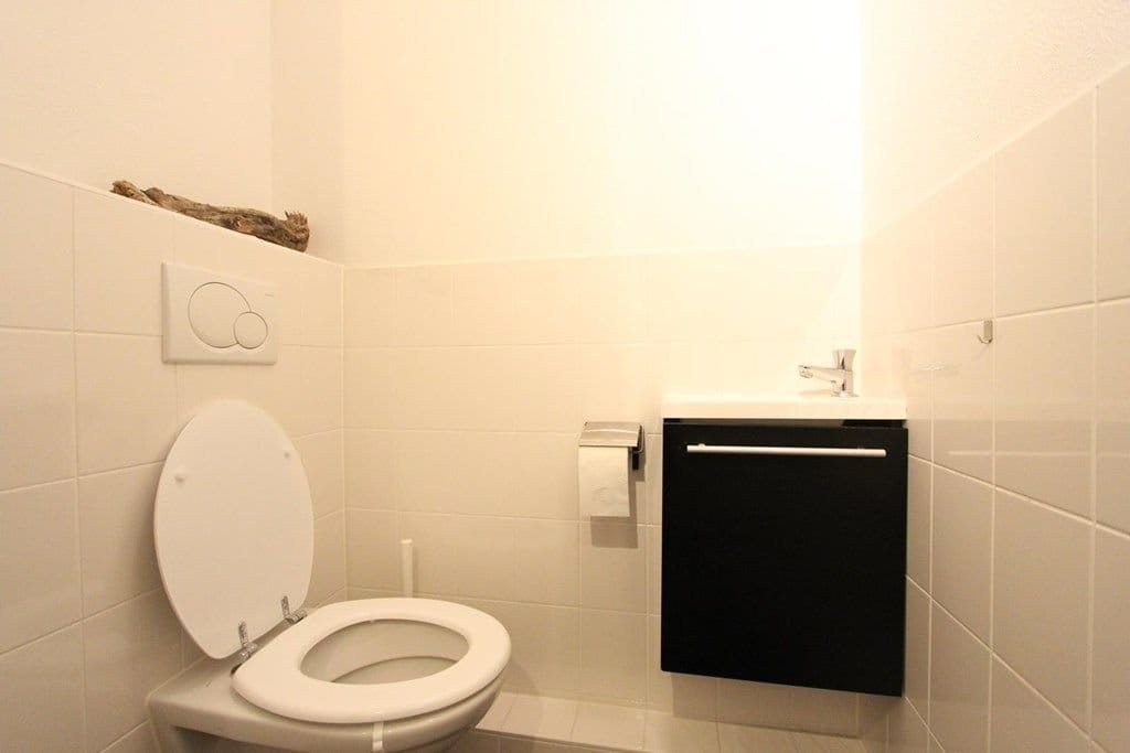 Foto 12 van Raadhuisplein 258