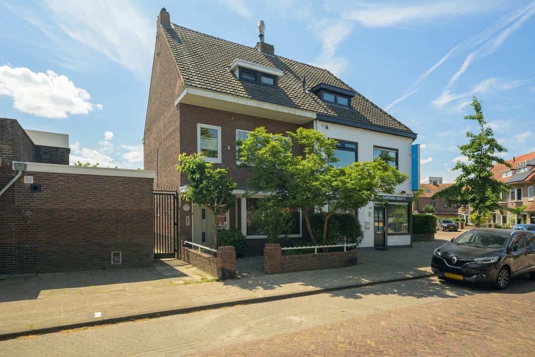 Foto 1 van Pastoor Pottersplein 46