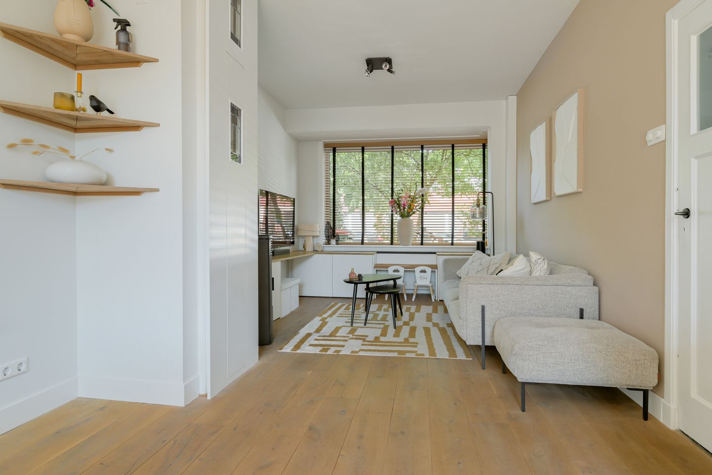 Foto 14 van Pastoor Pottersplein 46