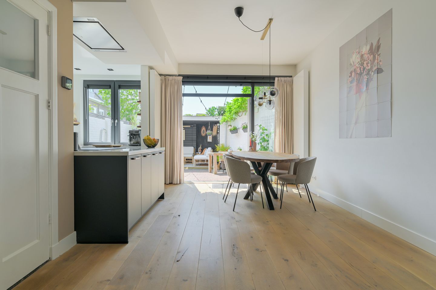 Foto 19 van Pastoor Pottersplein 46