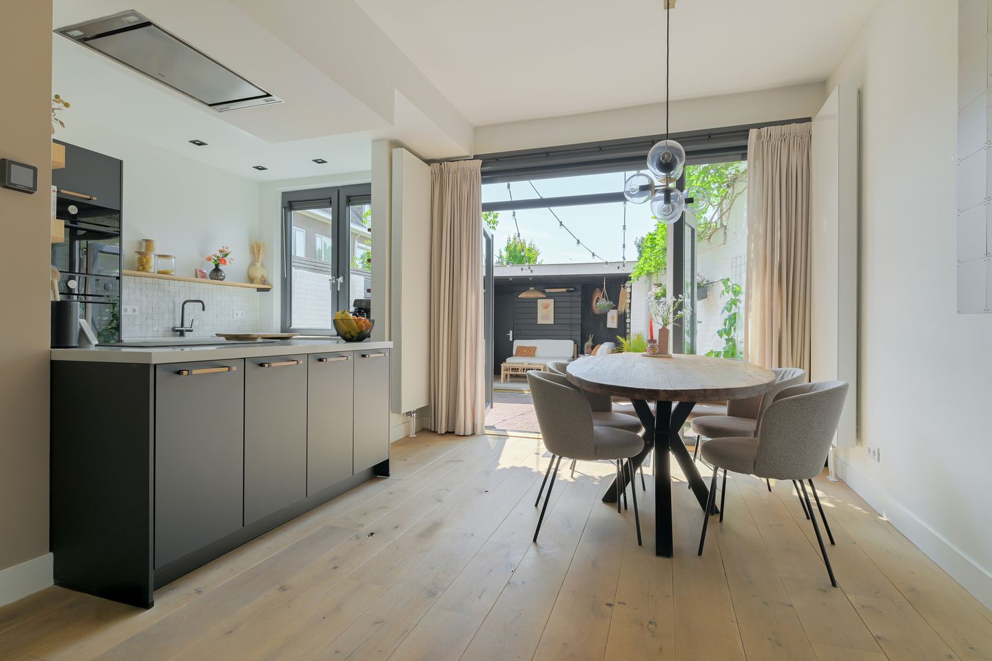 Foto 20 van Pastoor Pottersplein 46