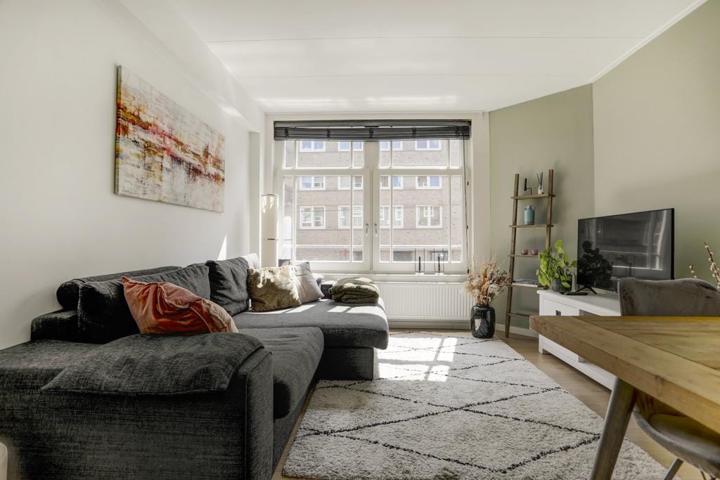 Photo 5 of Lekstraat 56-1