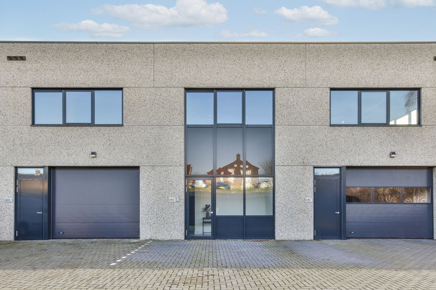 Bekijk foto 2 van Aalsmeerderweg 241-10