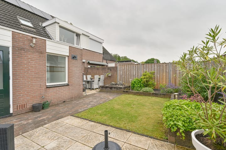 Foto 68 van Van Ekelenburgstraat 26