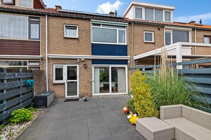 Photo 10 of Hyacinthstraat 46