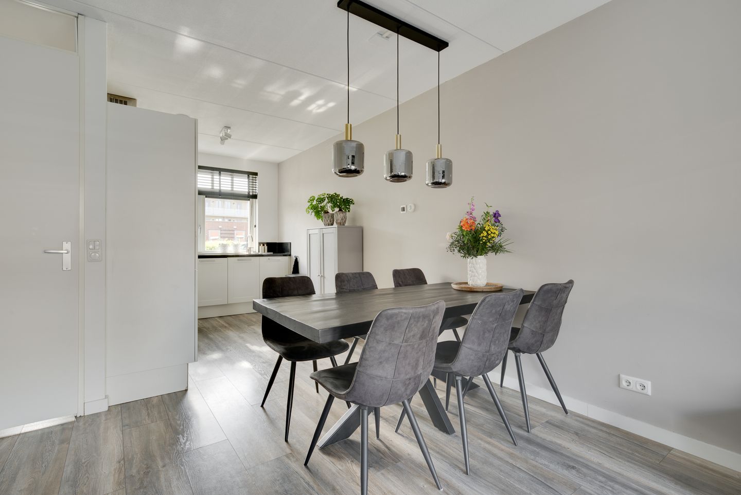 Foto 10 van Kalmoesstraat 12