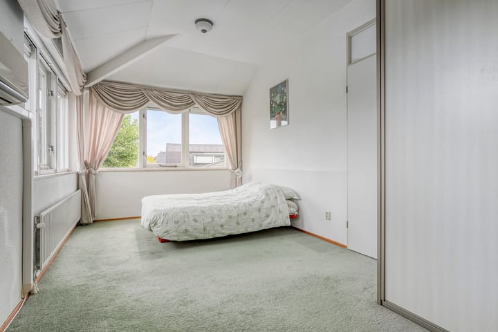 Foto 18 van Montanusstraat 2