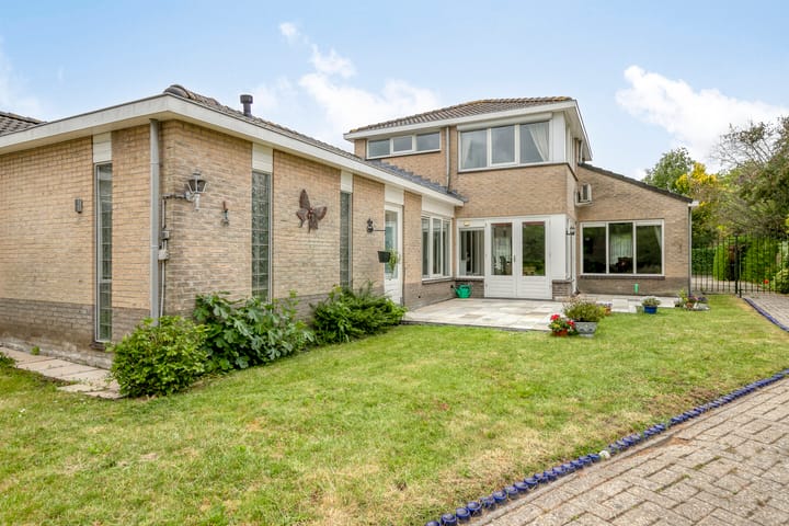 Foto 34 van Montanusstraat 2