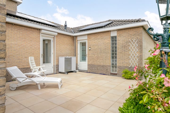 Foto 38 van Montanusstraat 2