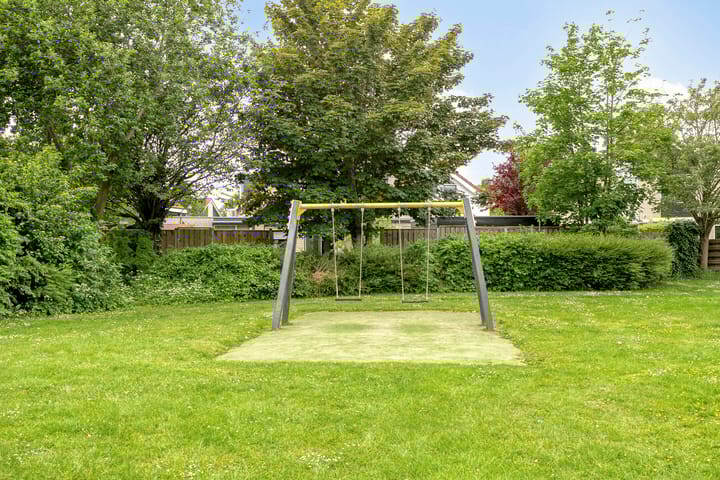 Foto 43 van Montanusstraat 2