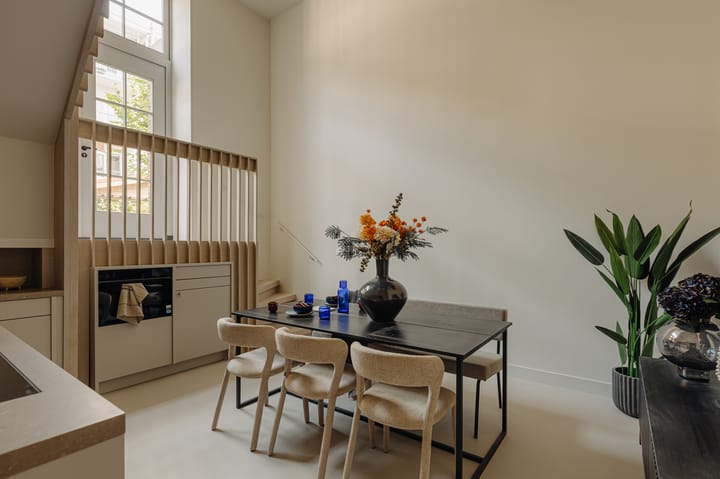 Photo 3 of Filips van Almondestraat 15-D