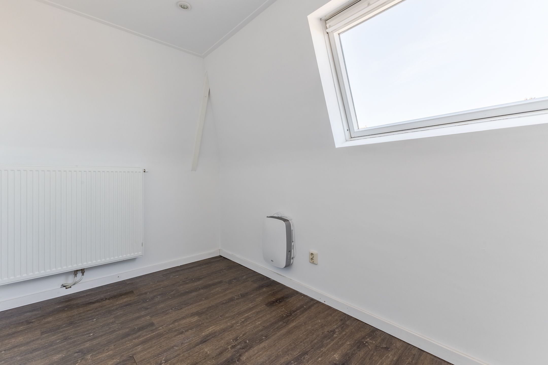 Foto 24 van Kennemerstraatweg 182