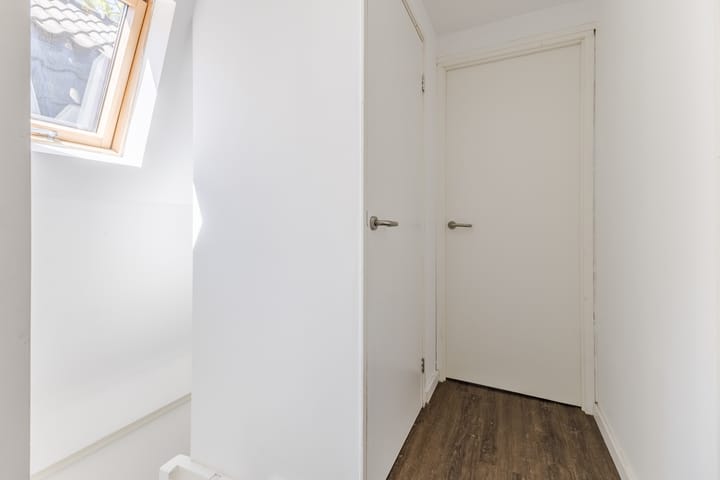 Foto 31 van Kennemerstraatweg 182