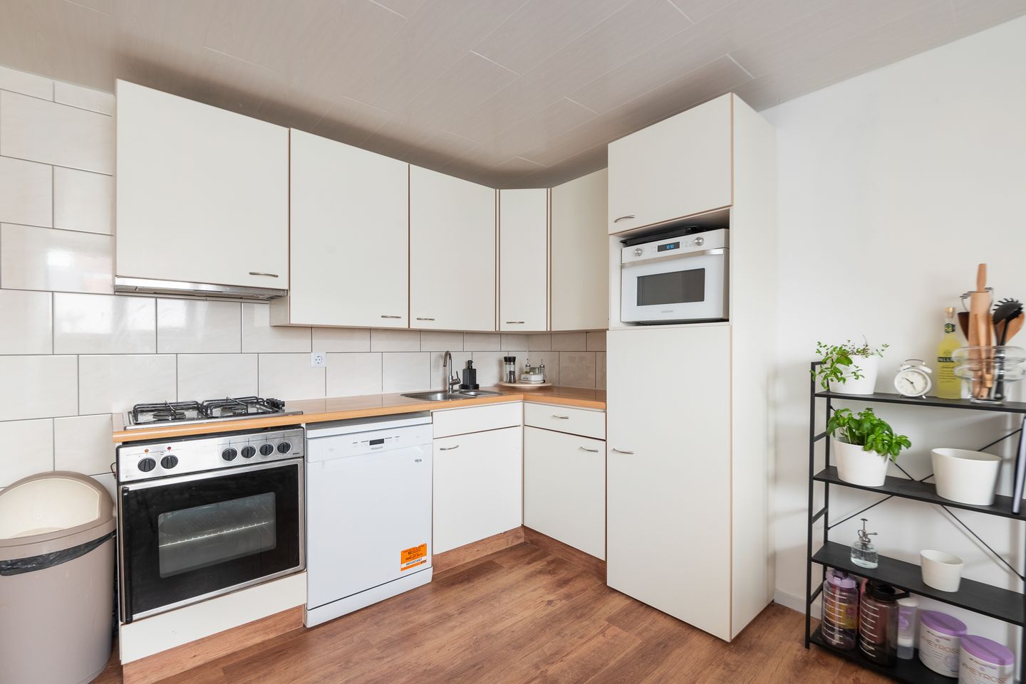 Foto 50 van Numansdorpsestraat 8