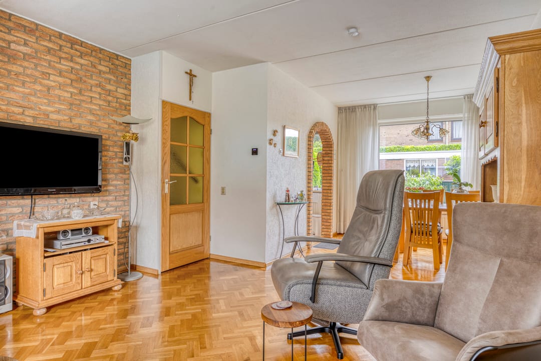 Foto 11 van Van den Hoonaardstraat 1