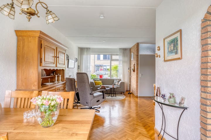 Foto 15 van Van den Hoonaardstraat 1