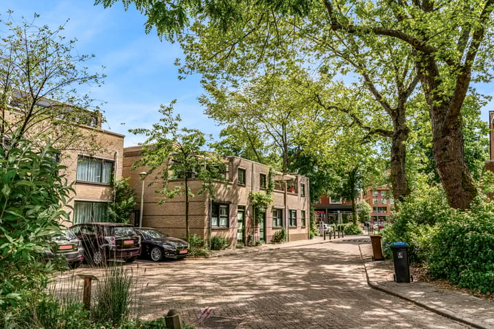 Foto 3 van Notebomenhof 28