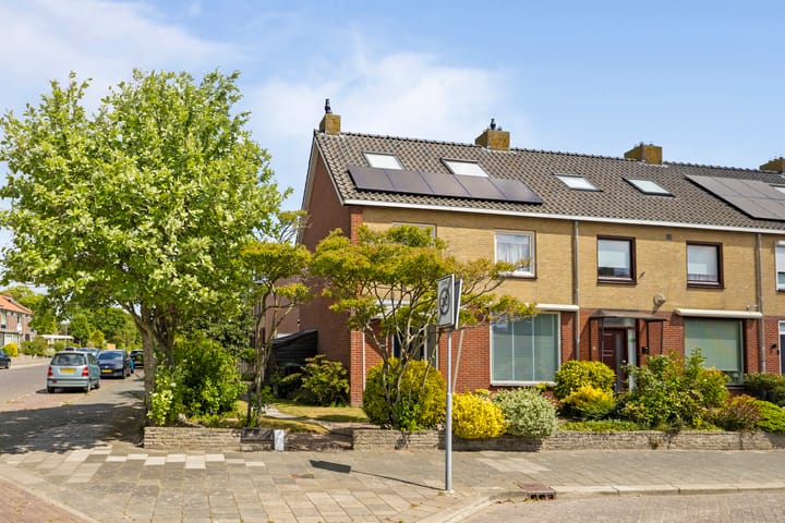 Foto 1 van Jan de Jongstraat 28