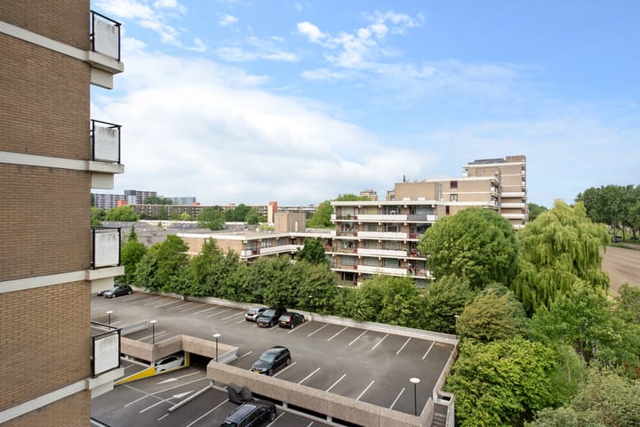 Photo 22 of Hammarskjöldlaan 537