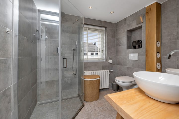 Photo 4 of Irenestraat 3