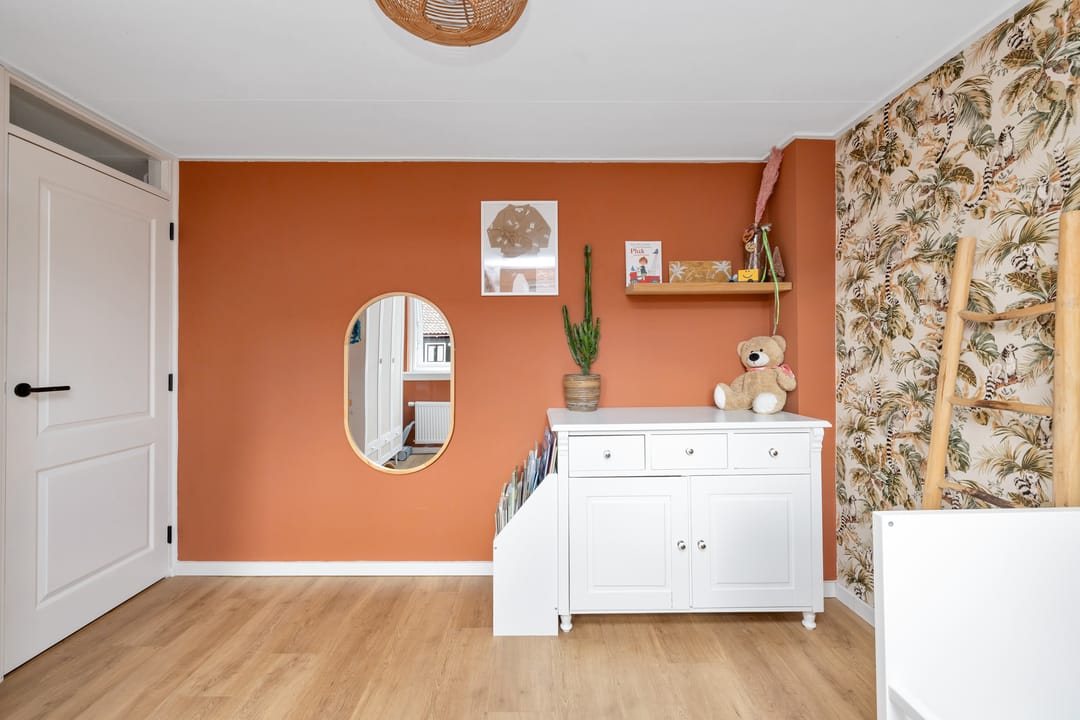 Photo 22 of Irenestraat 3