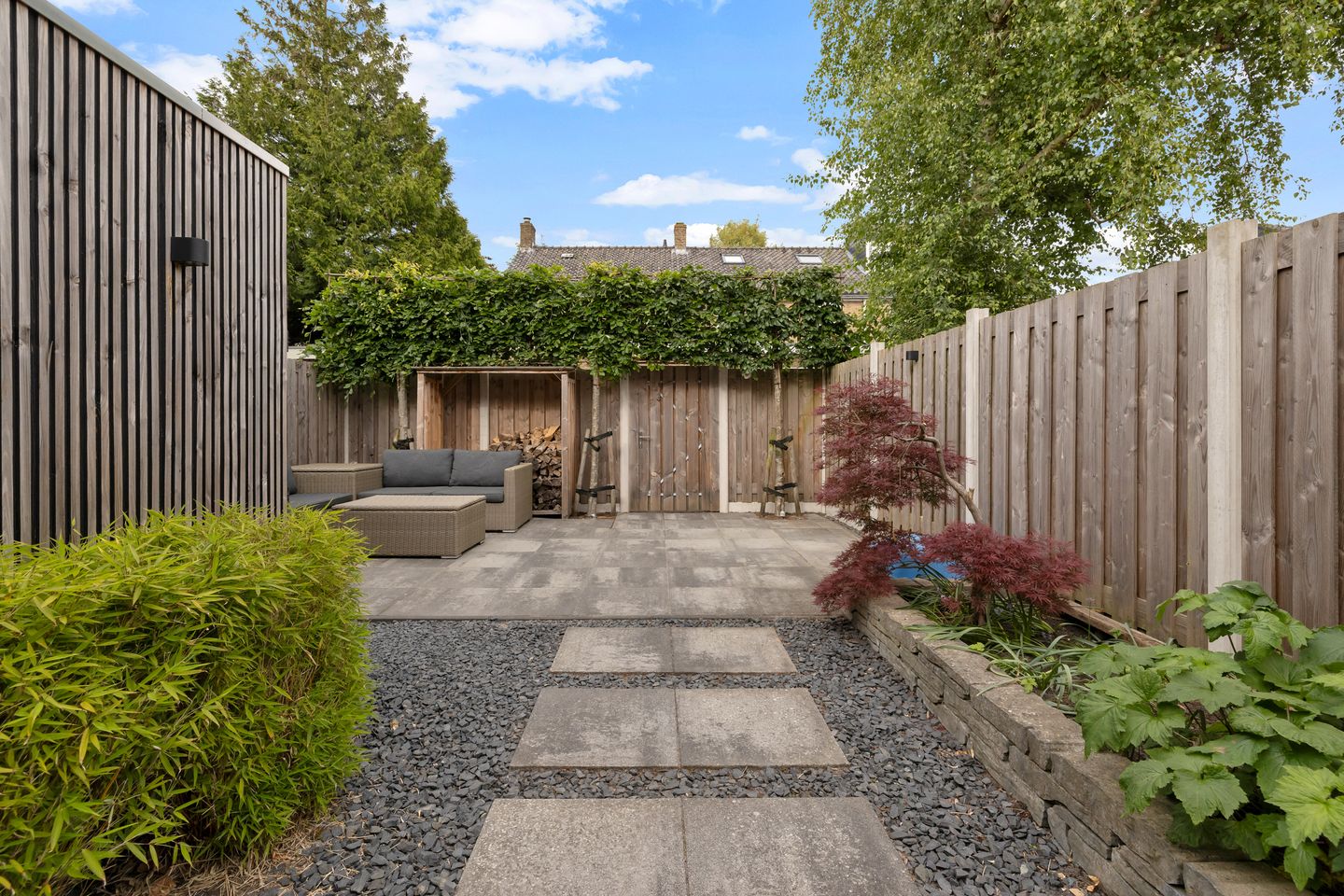 Photo 34 of Irenestraat 3