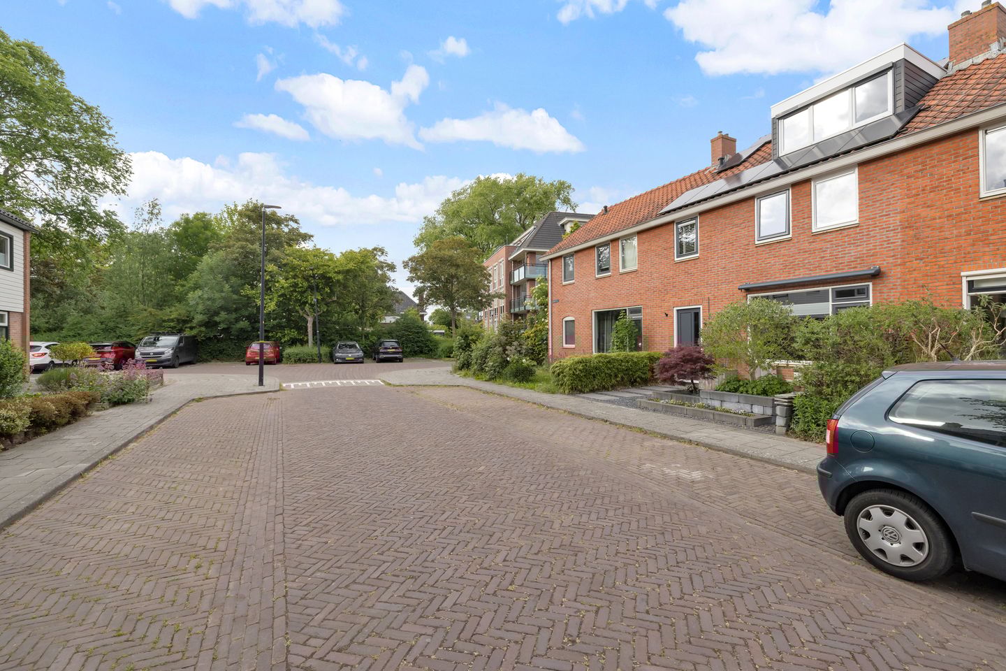 Photo 40 of Irenestraat 3