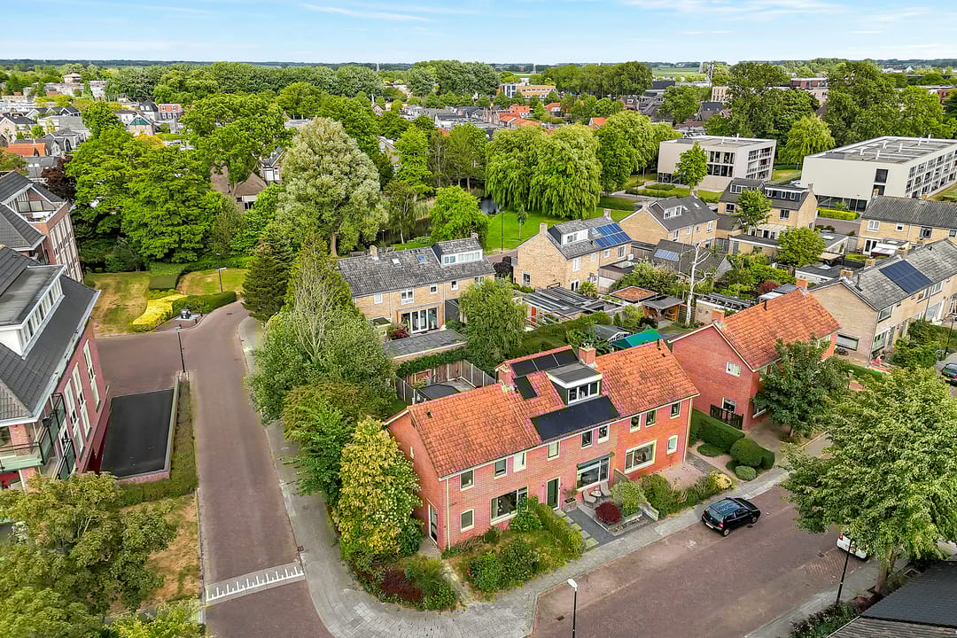 Photo 43 of Irenestraat 3