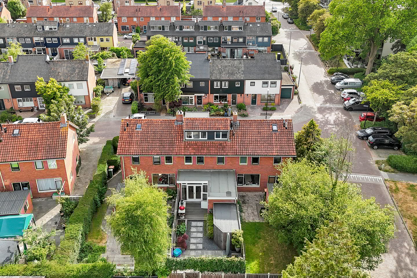 Photo 44 of Irenestraat 3