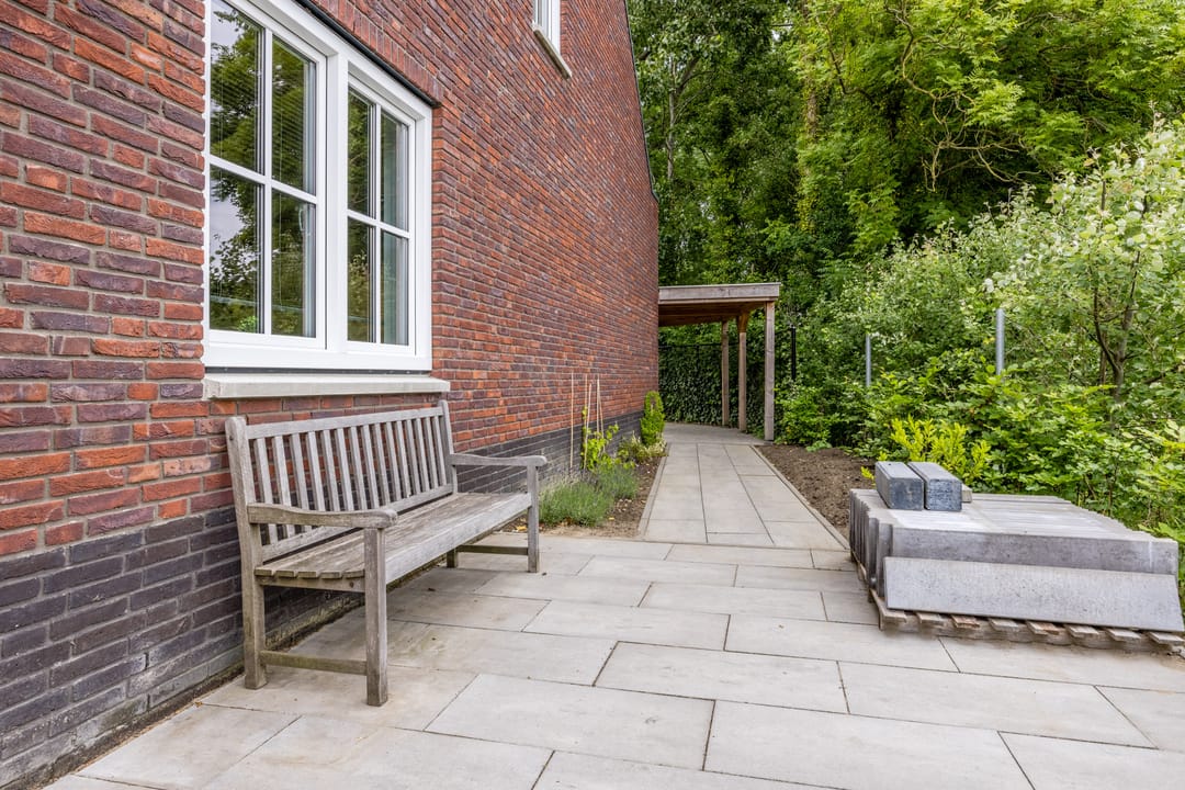 Foto 31 van Vierasser 100