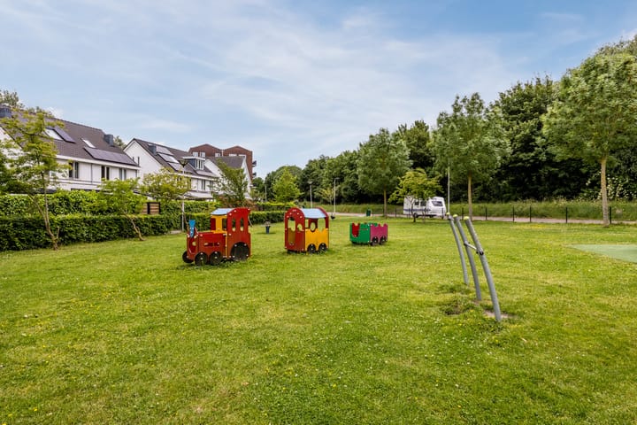 Foto 34 van Vierasser 100