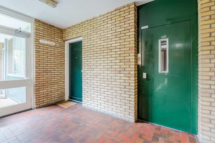 Photo 4 of Eemnesserweg 7-A11