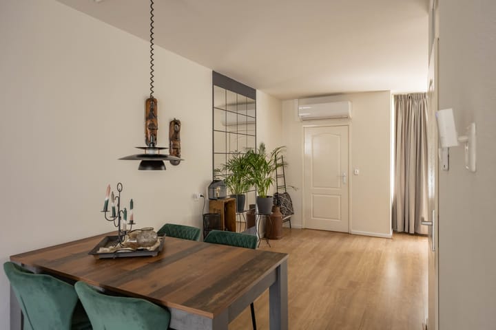 Foto 12 van Baken 156