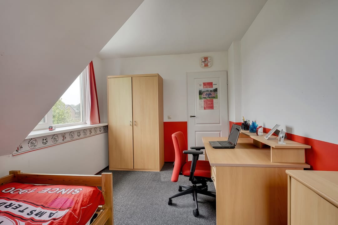 Foto 38 van Rijshornstraat 85