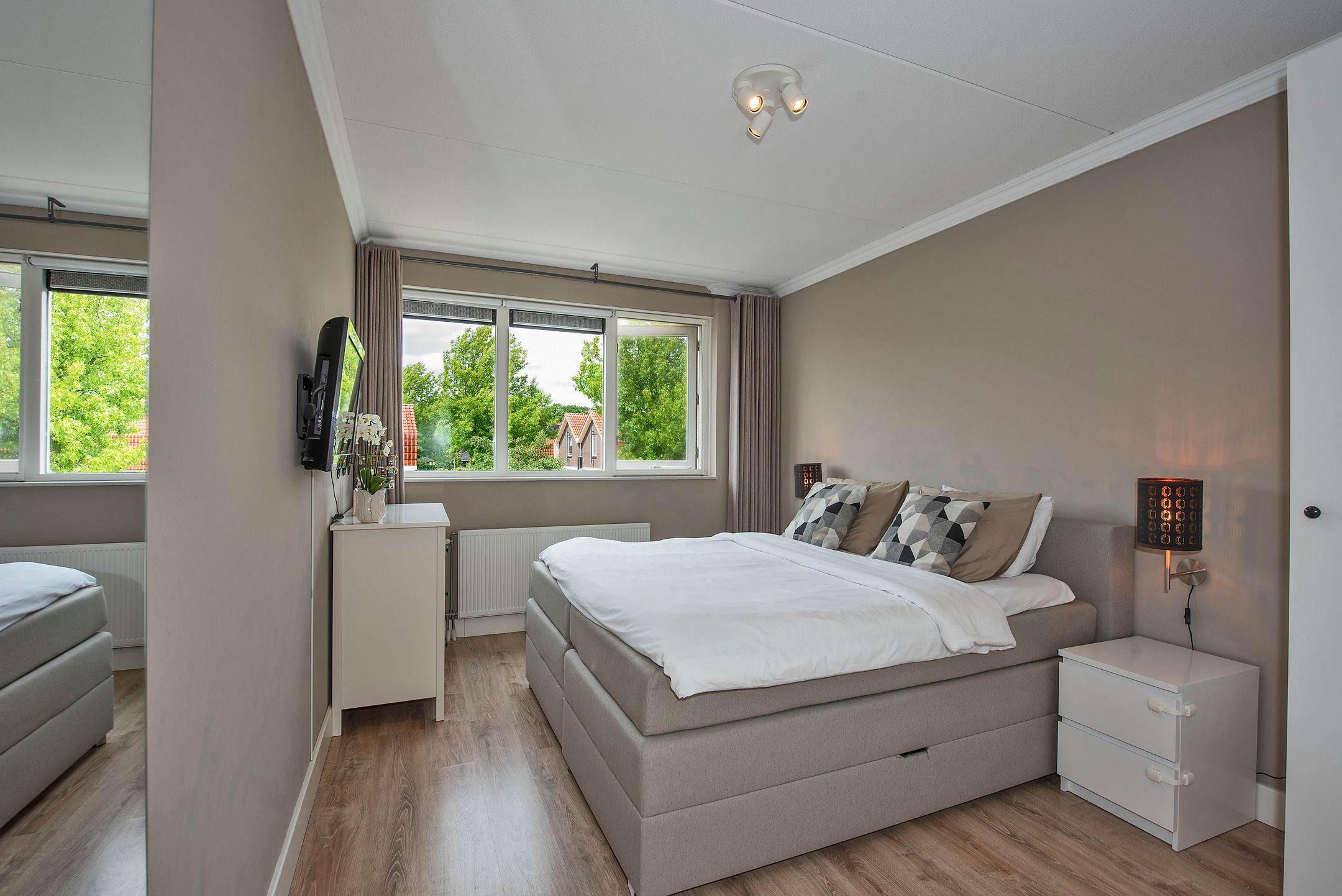 Foto 15 van Draaitor 17